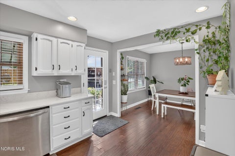 Tiny photo for 165 Lexington Avenue, Waterville, OH 43566 (MLS # 10012642)