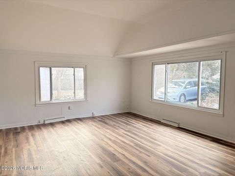 Tiny photo for 5228 Rowland Road, Toledo, OH 43613 (MLS # 10003239)