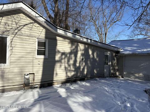 Tiny photo for 5228 Rowland Road, Toledo, OH 43613 (MLS # 10003239)