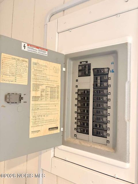 Tiny photo for 5228 Rowland Road, Toledo, OH 43613 (MLS # 10003239)