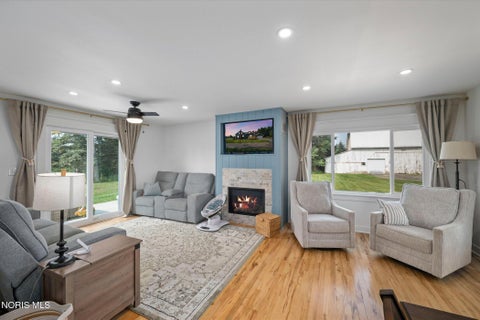 Tiny photo for 5300 Weckerly Road, Monclova, OH 43542 (MLS # 10010581)