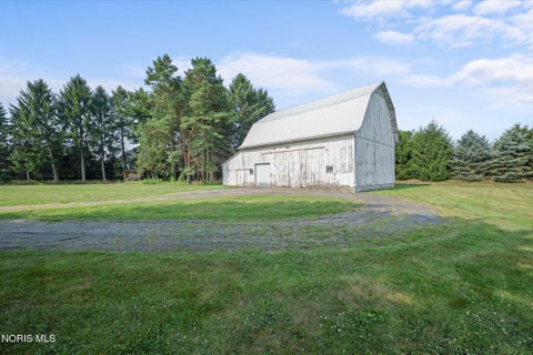 Tiny photo for 5300 Weckerly Road, Monclova, OH 43542 (MLS # 10010581)