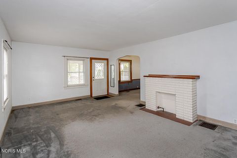 Tiny photo for 4314 Commonwealth Avenue, Toledo, OH 43612 (MLS # 10007173)