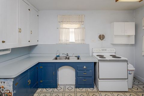 Tiny photo for 4314 Commonwealth Avenue, Toledo, OH 43612 (MLS # 10007173)