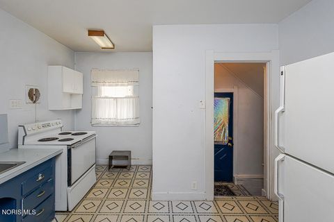 Tiny photo for 4314 Commonwealth Avenue, Toledo, OH 43612 (MLS # 10007173)