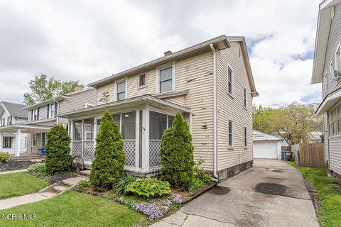 Tiny photo for 4314 Commonwealth Avenue, Toledo, OH 43612 (MLS # 10007173)