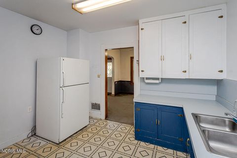 Tiny photo for 4314 Commonwealth Avenue, Toledo, OH 43612 (MLS # 10007173)