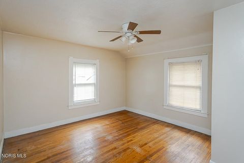 Tiny photo for 4314 Commonwealth Avenue, Toledo, OH 43612 (MLS # 10007173)