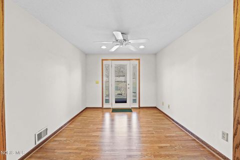 Tiny photo for 1313 Columbus Avenue #Unit C, Fostoria, OH 44830 (MLS # 10005079)