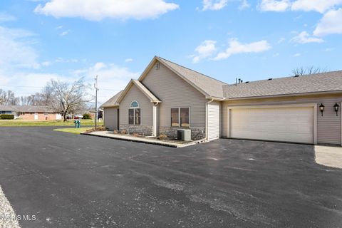 Tiny photo for 1313 Columbus Avenue #Unit C, Fostoria, OH 44830 (MLS # 10005079)