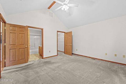 Tiny photo for 1313 Columbus Avenue #Unit C, Fostoria, OH 44830 (MLS # 10005079)