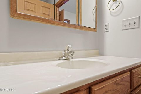 Tiny photo for 1313 Columbus Avenue #Unit C, Fostoria, OH 44830 (MLS # 10005079)