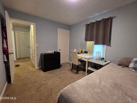 Tiny photo for 5841 Pickard Drive, Toledo, OH 43613 (MLS # 10009496)