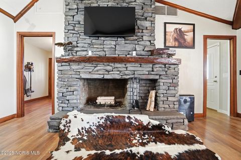 Tiny photo for 6945 Garden Road, Maumee, OH 43537 (MLS # 10001498)