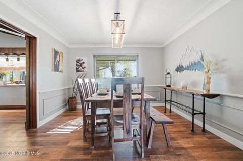 Tiny photo for 6945 Garden Road, Maumee, OH 43537 (MLS # 10001498)