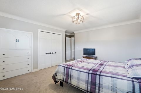 Tiny photo for 6945 Garden Road, Maumee, OH 43537 (MLS # 10001498)