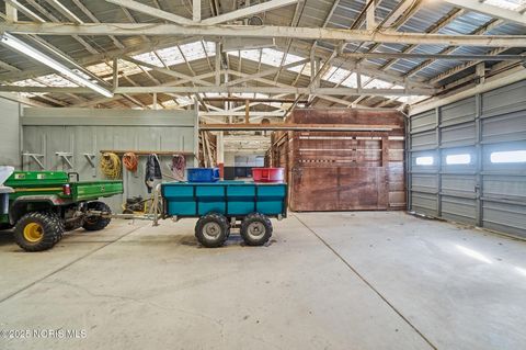 Tiny photo for 6945 Garden Road, Maumee, OH 43537 (MLS # 10001498)