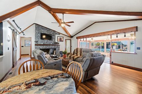 Tiny photo for 6945 Garden Road, Maumee, OH 43537 (MLS # 10001498)