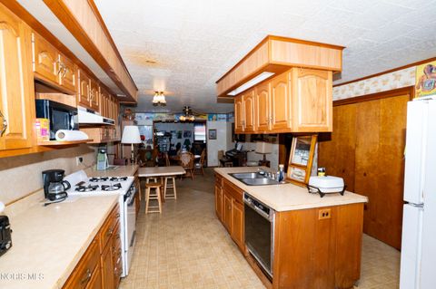 Tiny photo for 2883 County Road 24, Stryker, OH 43557 (MLS # 10008502)