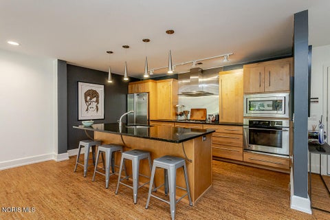 Tiny photo for 5831 Monroe Street #206, Sylvania, OH 43560 (MLS # 10014187)
