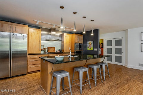Tiny photo for 5831 Monroe Street #206, Sylvania, OH 43560 (MLS # 10014187)