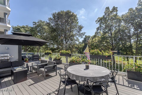 Tiny photo for 5831 Monroe Street #206, Sylvania, OH 43560 (MLS # 10014187)