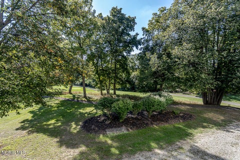 Tiny photo for 5831 Monroe Street #206, Sylvania, OH 43560 (MLS # 10014187)