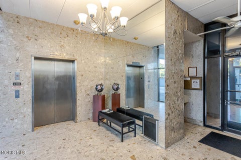 Tiny photo for 5831 Monroe Street #206, Sylvania, OH 43560 (MLS # 10014187)