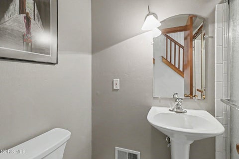Tiny photo for 401 Orchard View Drive, Maumee, OH 43537 (MLS # 10013434)