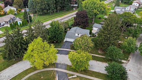 Tiny photo for 401 Orchard View Drive, Maumee, OH 43537 (MLS # 10013434)