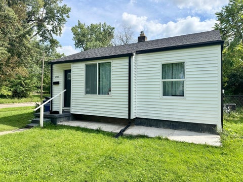 Homes For Rent - 1701 Ottawa Drive<br/> Lucas County, Toledo, OH 43606