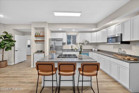 Tiny photo for 1107 Lemoyne Road, Northwood, OH 43619 (MLS # 10003186)