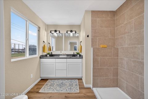 Tiny photo for 1107 Lemoyne Road, Northwood, OH 43619 (MLS # 10003186)