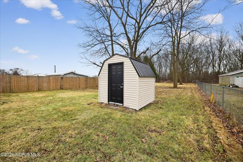 Tiny photo for 1107 Lemoyne Road, Northwood, OH 43619 (MLS # 10003186)