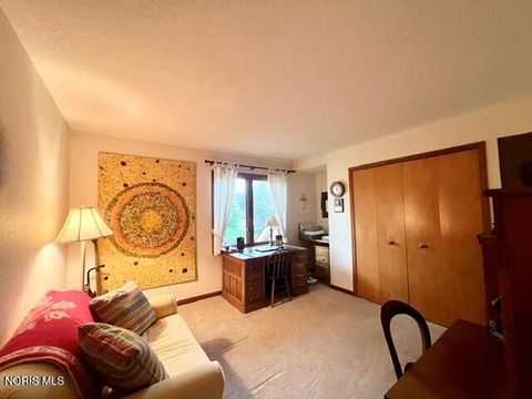 Tiny photo for 526 Kitlou Court, Holland, OH 43528 (MLS # 10008150)