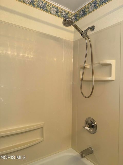 Tiny photo for 918 Birdseye Boulevard, Fremont, OH 43420 (MLS # 10006548)