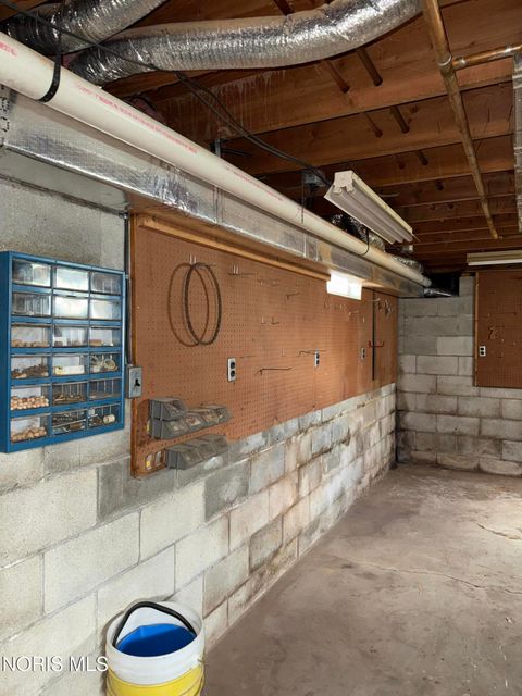 Tiny photo for 918 Birdseye Boulevard, Fremont, OH 43420 (MLS # 10006548)