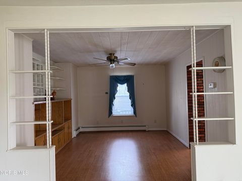 Tiny photo for 918 Birdseye Boulevard, Fremont, OH 43420 (MLS # 10006548)