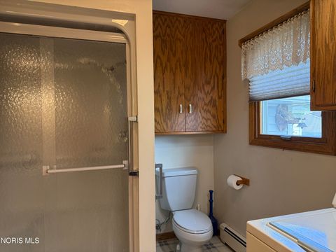 Tiny photo for 918 Birdseye Boulevard, Fremont, OH 43420 (MLS # 10006548)