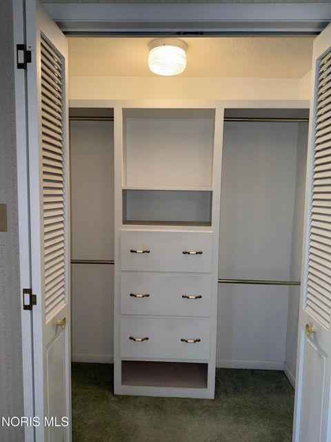 Tiny photo for 918 Birdseye Boulevard, Fremont, OH 43420 (MLS # 10006548)