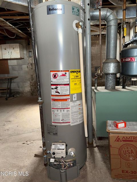 Tiny photo for 918 Birdseye Boulevard, Fremont, OH 43420 (MLS # 10006548)