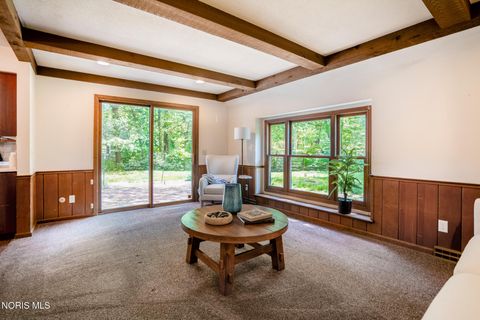Tiny photo for 4537 Ginger Trail, Toledo, OH 43623 (MLS # 10007889)
