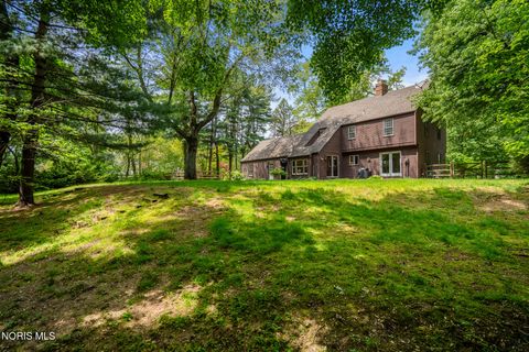 Tiny photo for 4537 Ginger Trail, Toledo, OH 43623 (MLS # 10007889)
