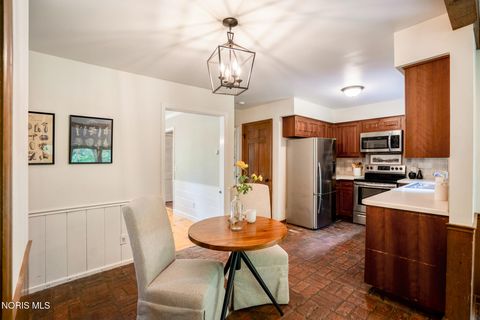 Tiny photo for 4537 Ginger Trail, Toledo, OH 43623 (MLS # 10007889)