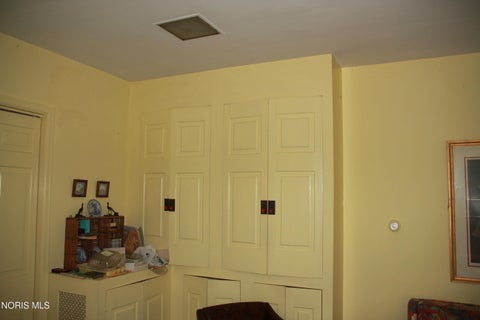 Tiny photo for 800 E Broadway Avenue, Defiance, OH 43512 (MLS # 10011411)