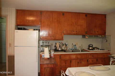 Tiny photo for 800 E Broadway Avenue, Defiance, OH 43512 (MLS # 10011411)