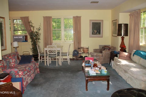 Tiny photo for 800 E Broadway Avenue, Defiance, OH 43512 (MLS # 10011411)