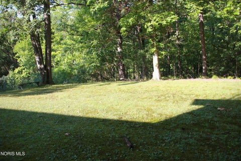 Tiny photo for 800 E Broadway Avenue, Defiance, OH 43512 (MLS # 10011411)