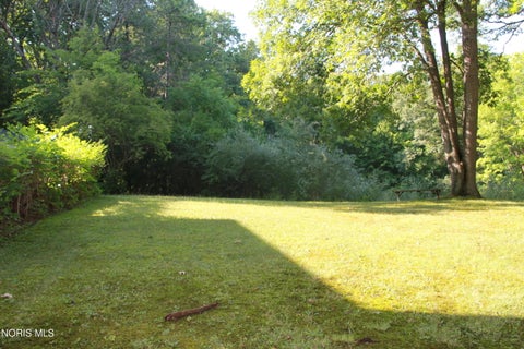 Tiny photo for 800 E Broadway Avenue, Defiance, OH 43512 (MLS # 10011411)