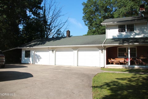 Tiny photo for 800 E Broadway Avenue, Defiance, OH 43512 (MLS # 10011411)